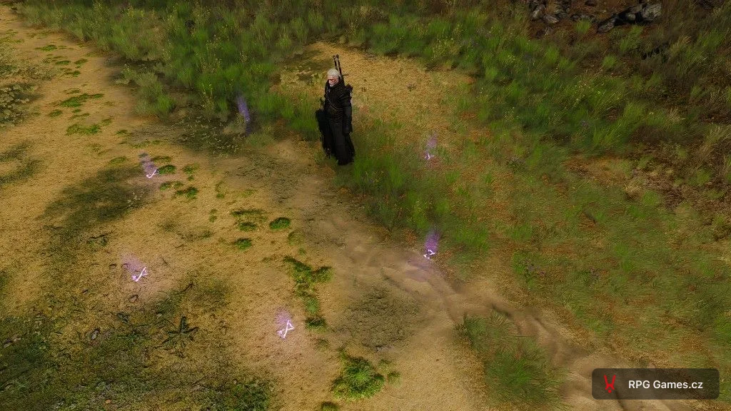 Fialové runy znamení Yrden na zemi v boji ve hře Zaklínač 3